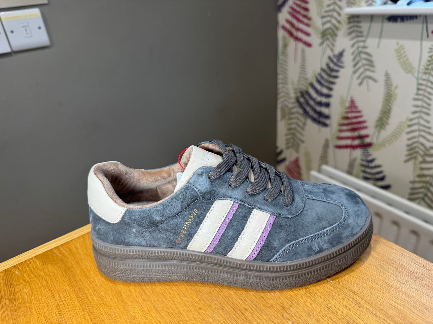 Drilleys Eighty Three Manalee Trainer