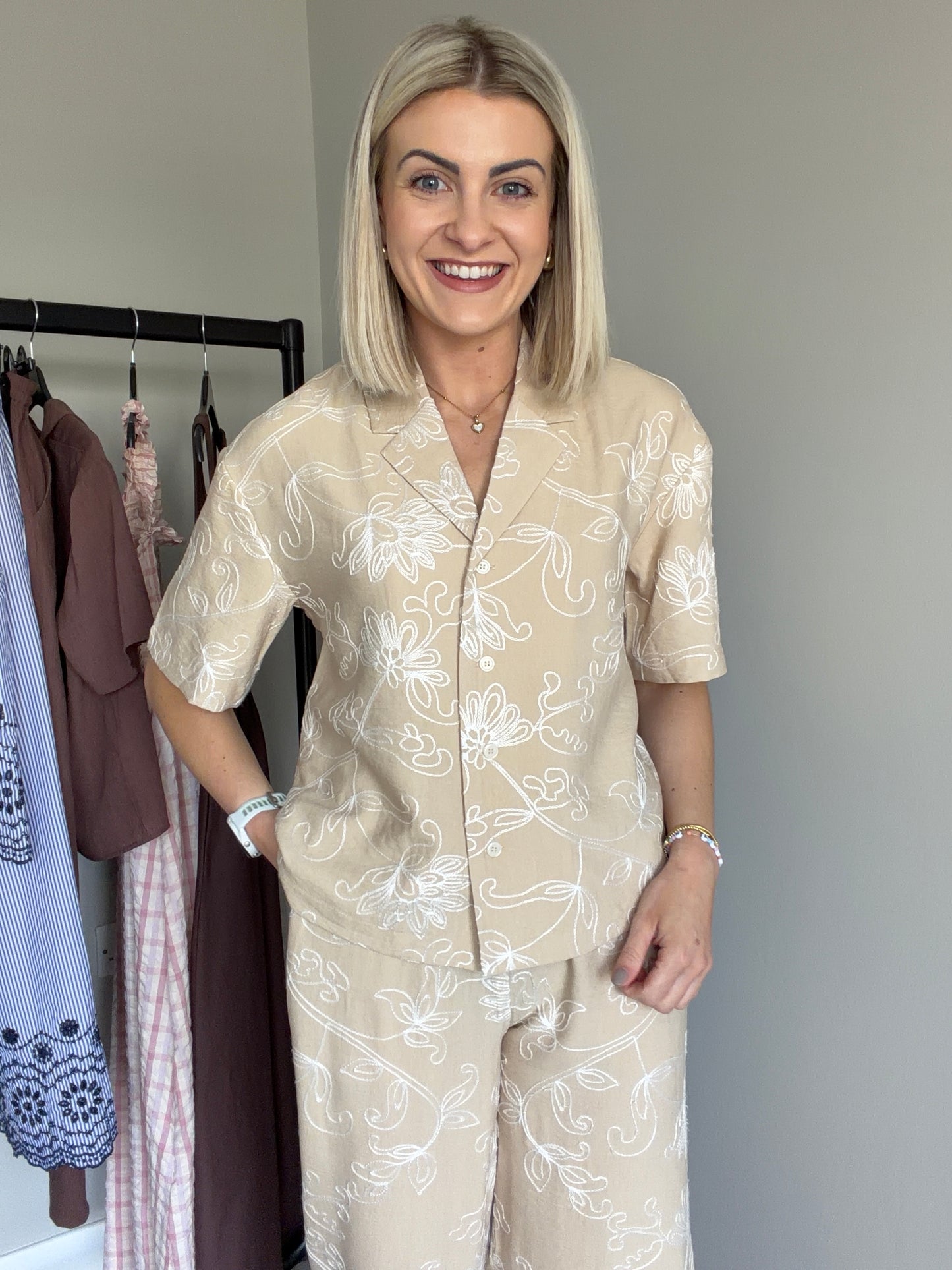 B.Young BYdaida Humus Flower Shirt