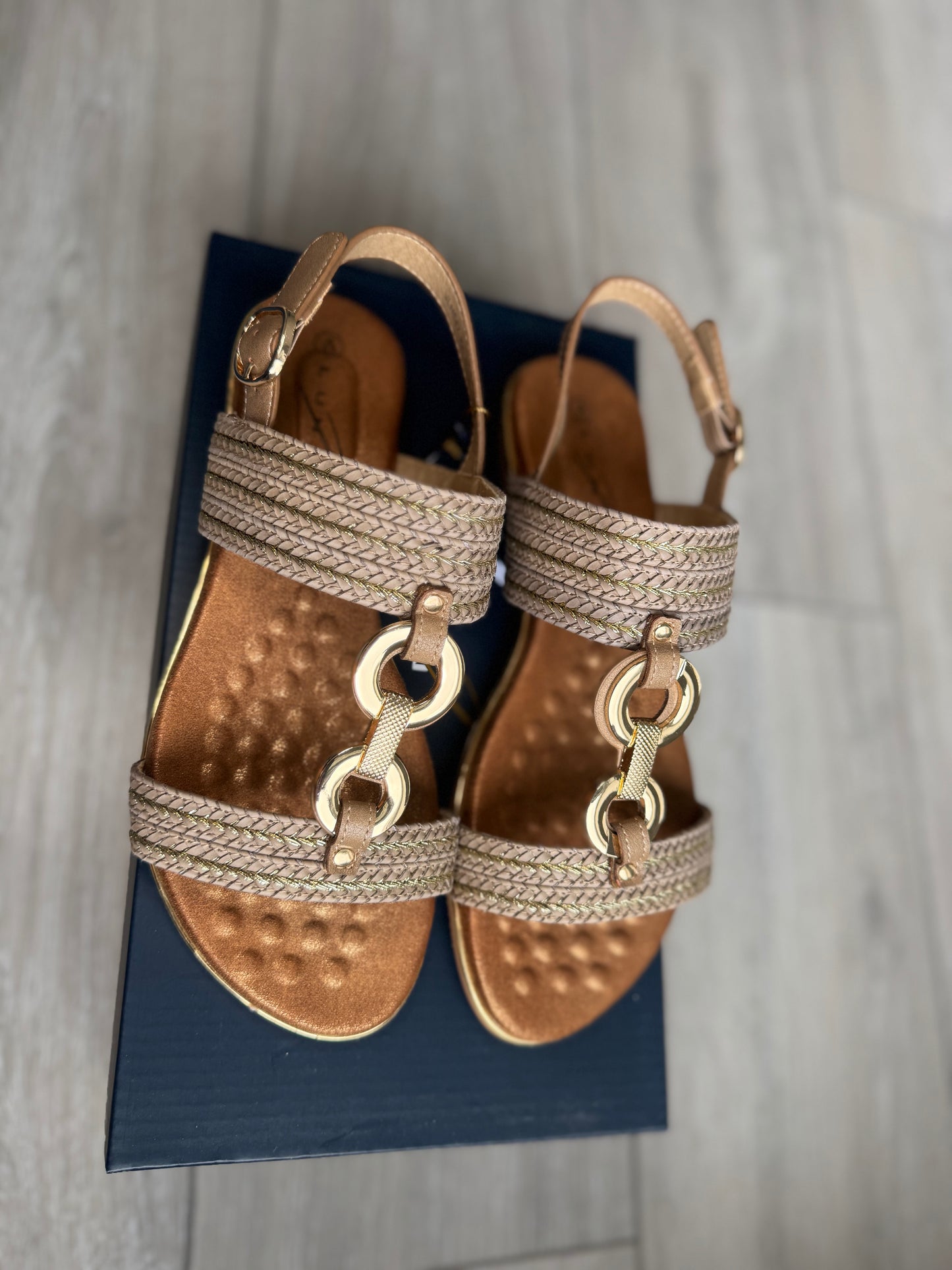 Lunar Mila Khaki Sandal