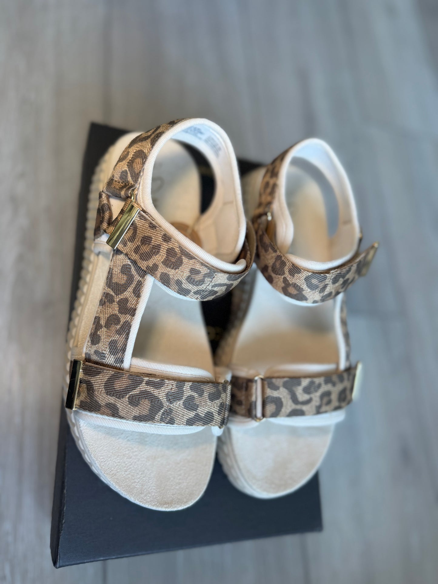 Marco Tozzi Leopard Velcro Sandal