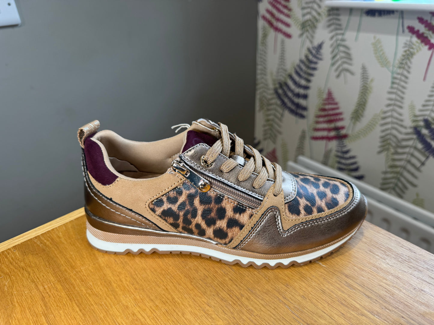 Marco Tozzi Leopard/Burgundy Zip Trainer