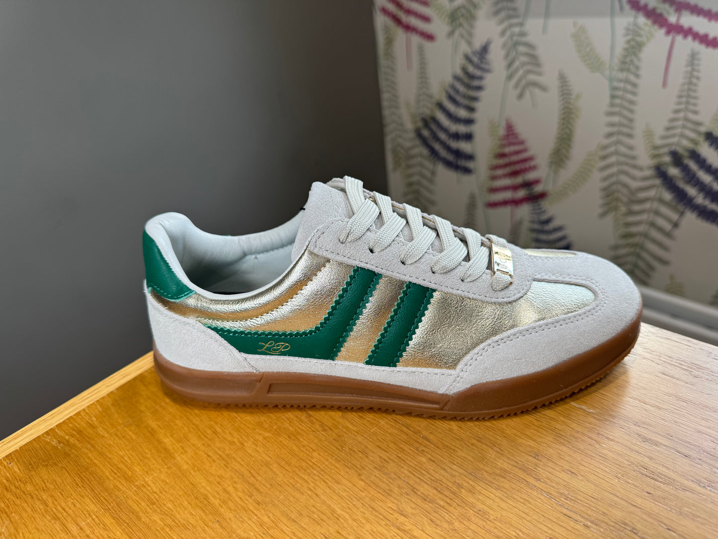 Tommy Bowe for Her Armand Emerald Trainer