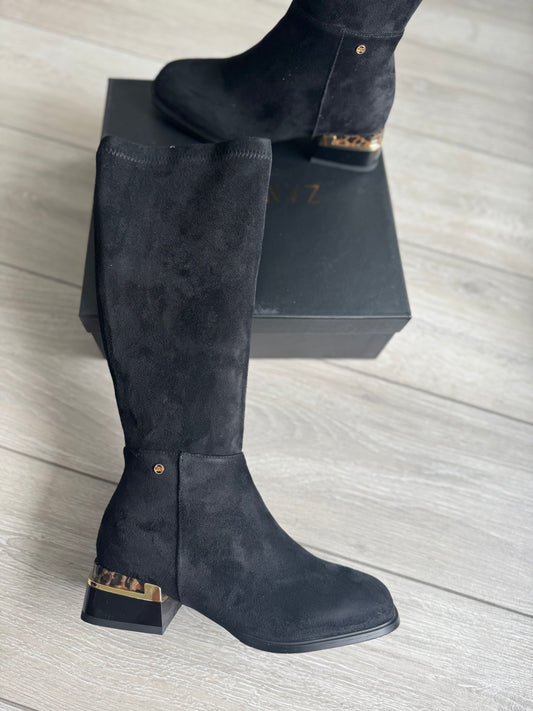 Zanni & Co Yangcun Black Long Boot