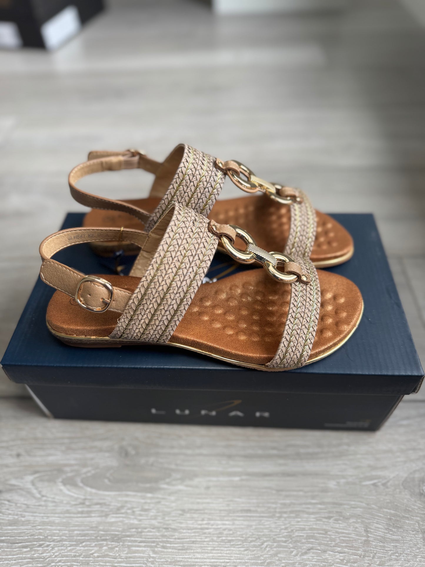 Lunar Mila Khaki Sandal