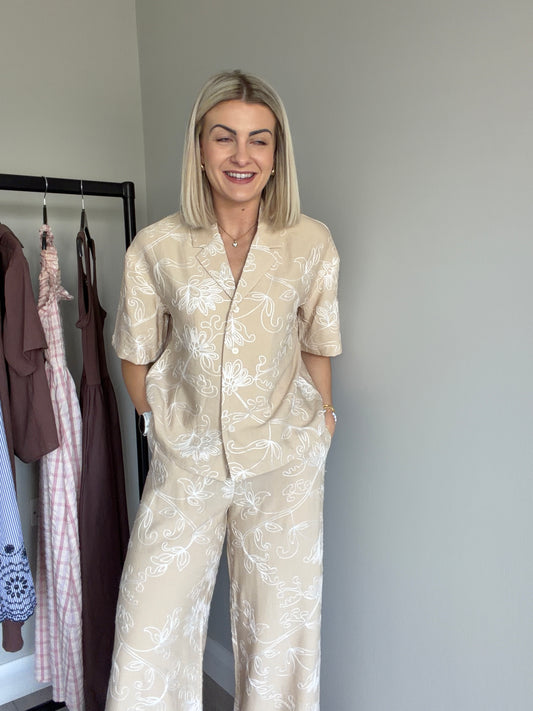 B.Young BYdaida Humus Flower Shirt