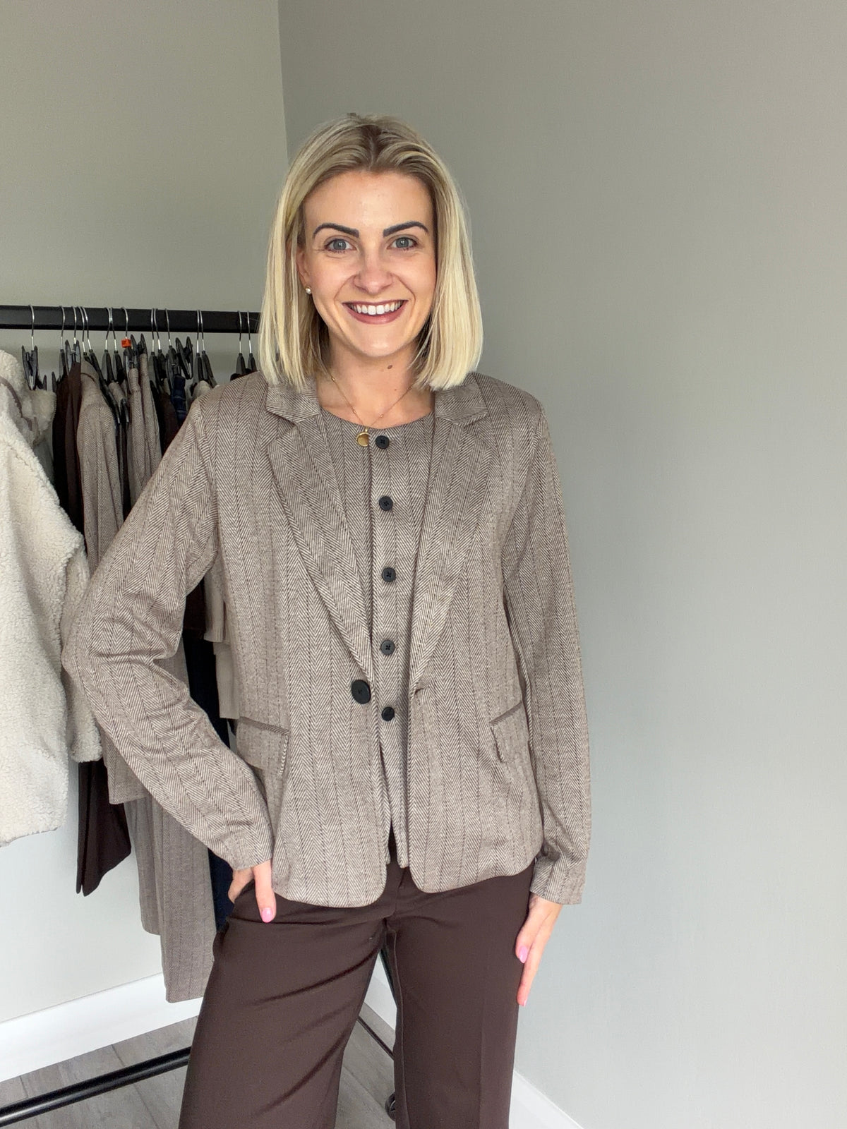 Freequent Mole Herringbone Blazer
