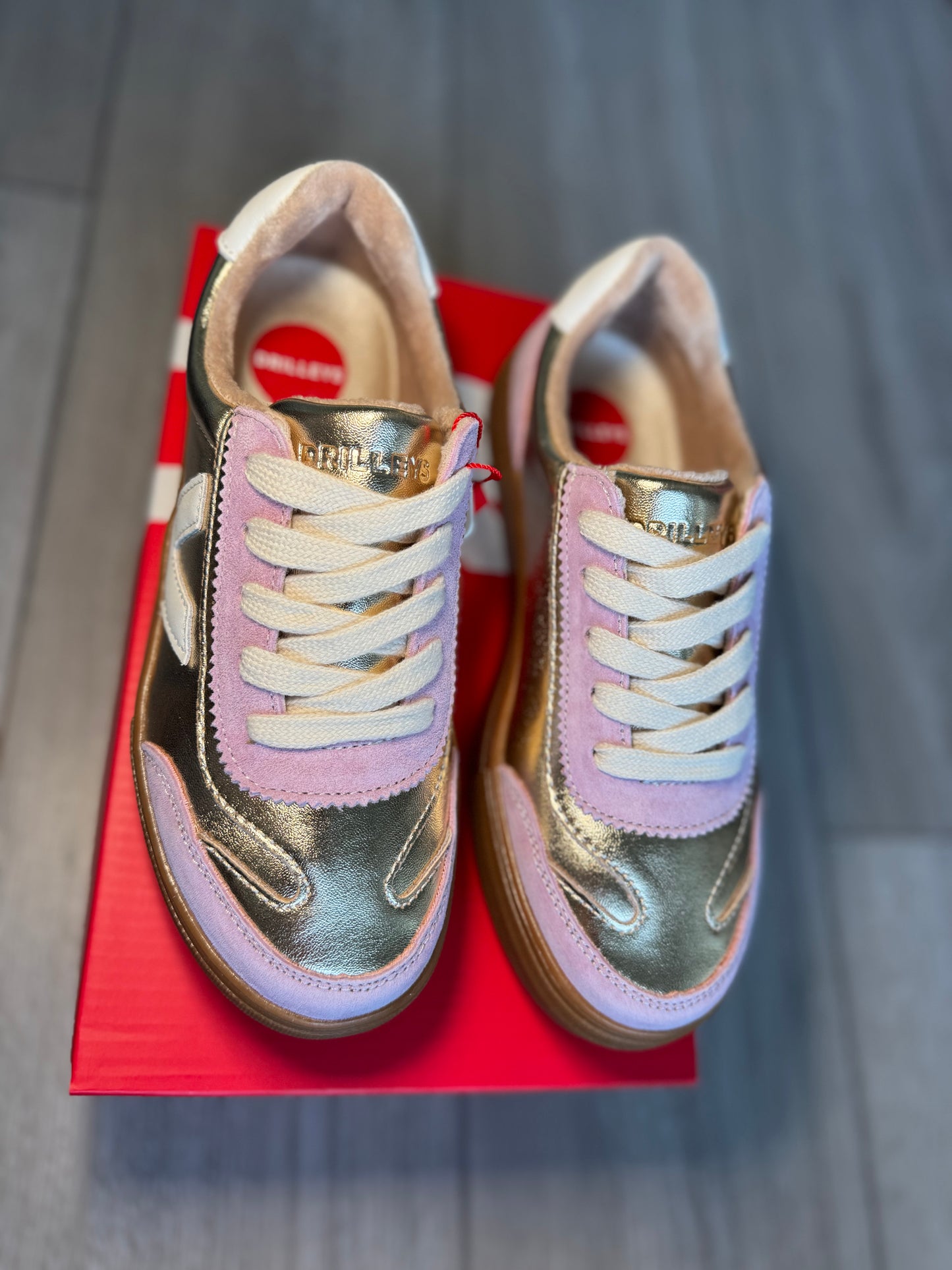 Drilleys Golden Musk Trainer