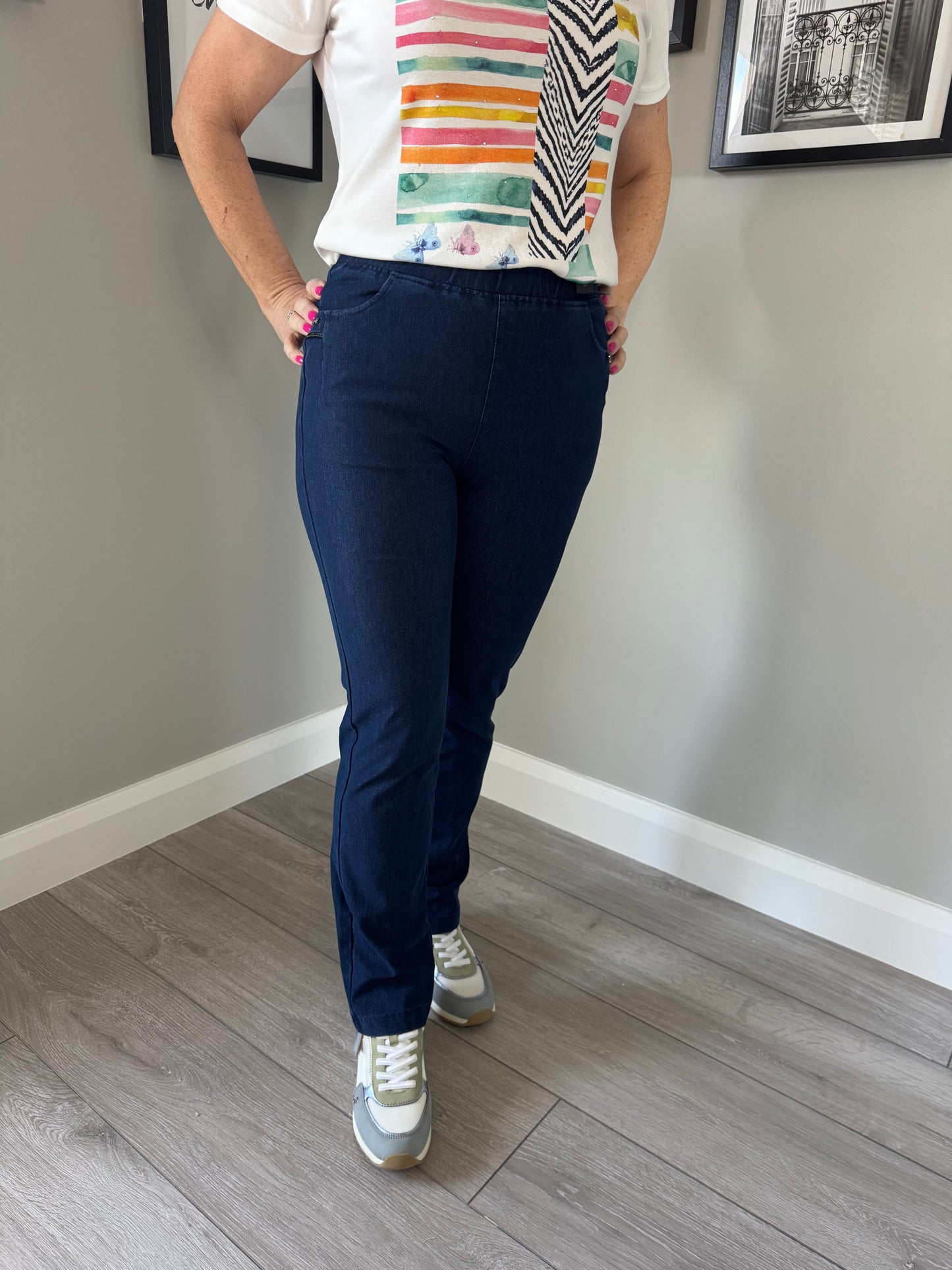 Claudia C Denim Pull On Trousers (29 Inch)