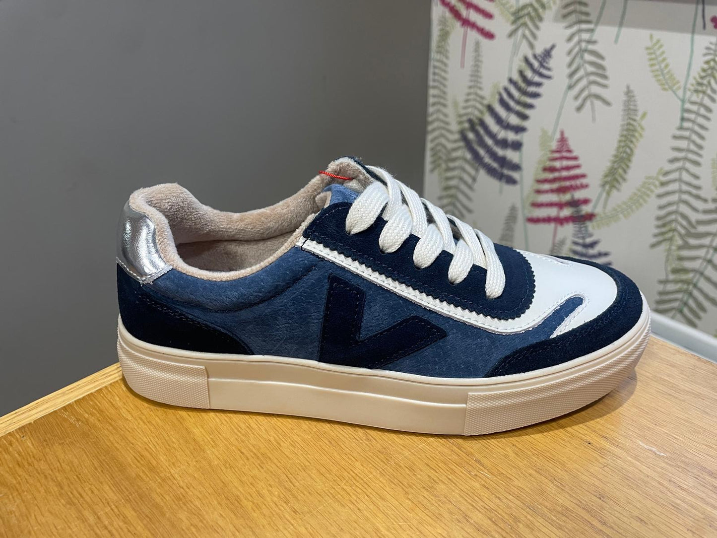 Drilleys Eighty Royal/Navy Trainer