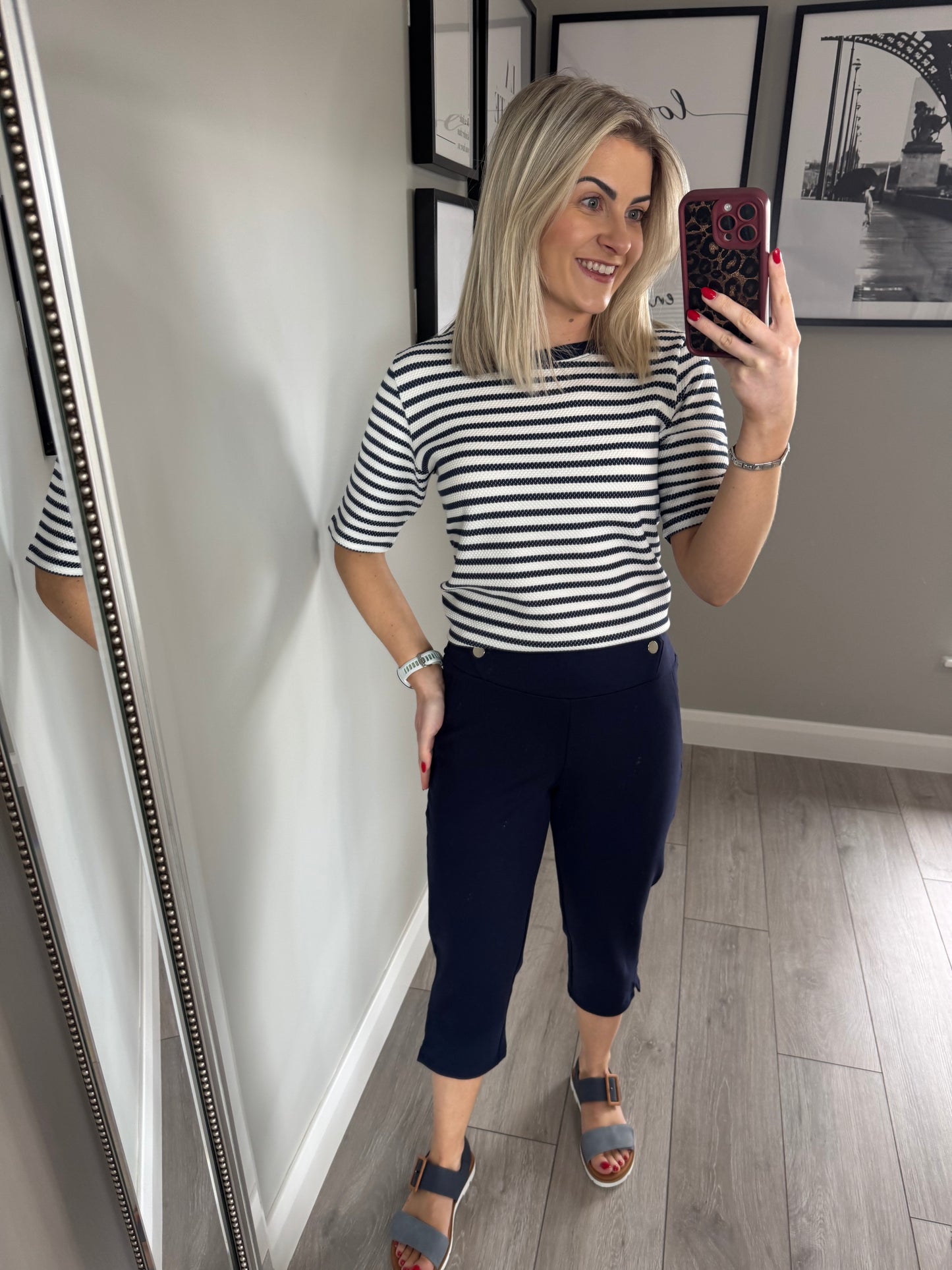 Pinns Navy Comfort Crops