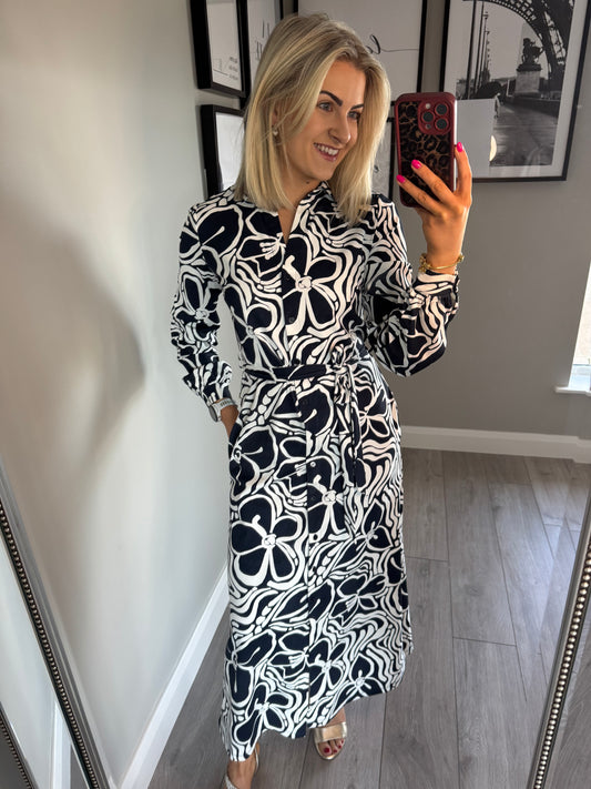 Yest Navy/White Shirt Dress