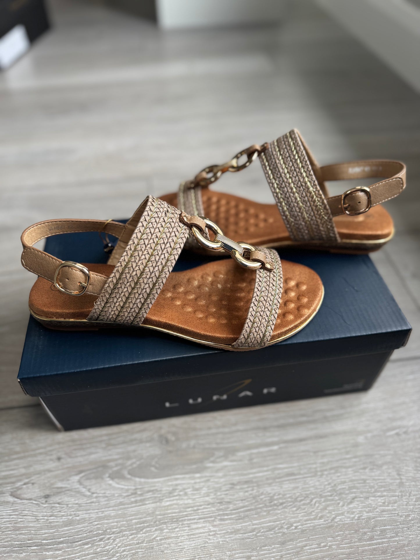 Lunar Mila Khaki Sandal