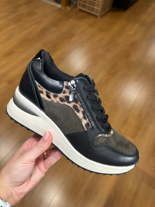 Lotus Moore Black/Khaki Wedge Trainer