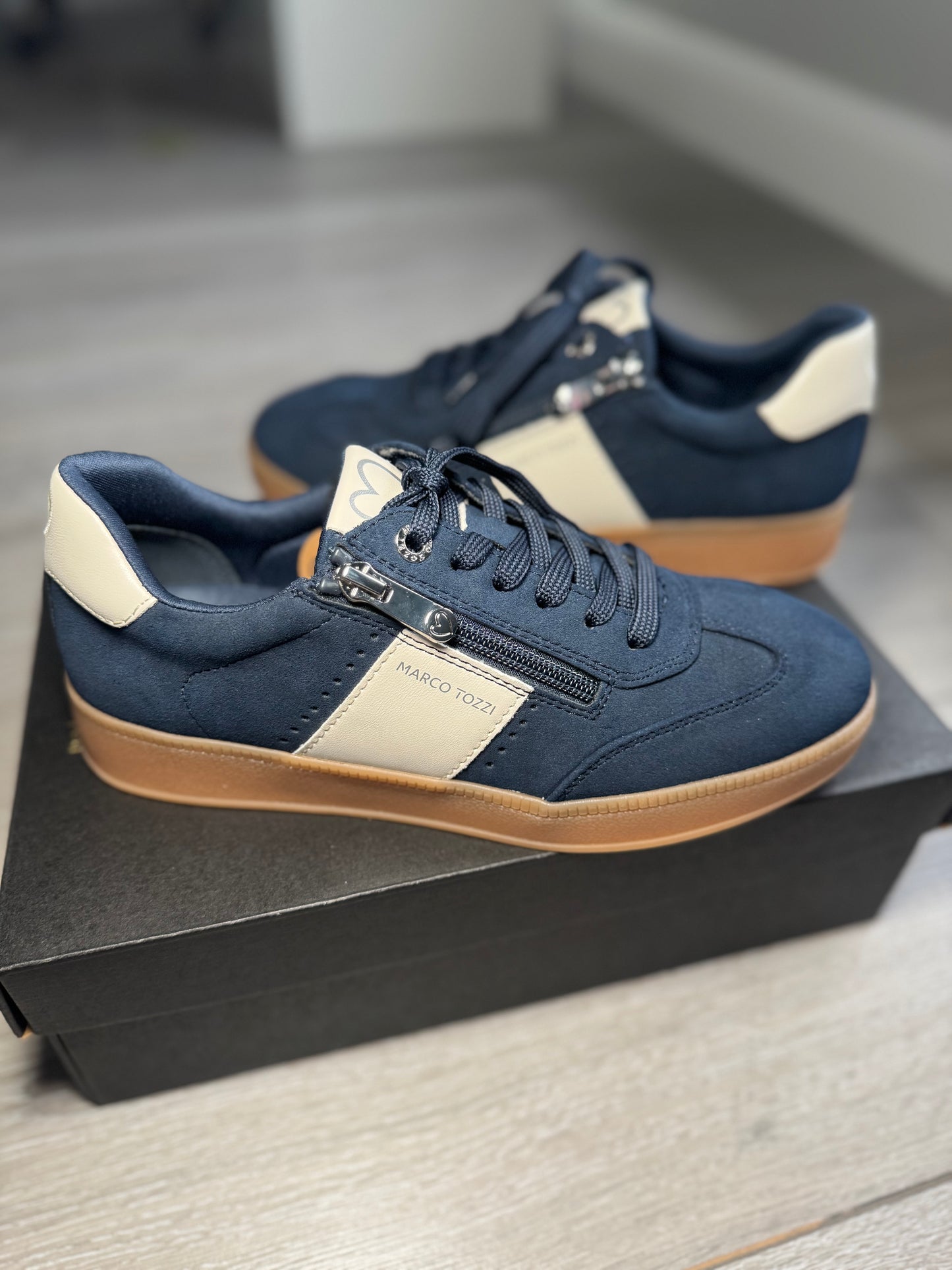 Marco Tozzi Navy/Cream Trainer