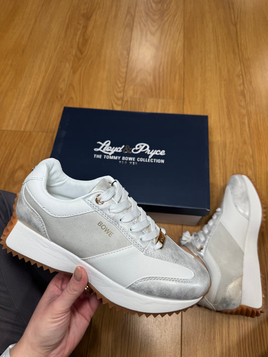 Tommy Bowe for Her Forsyth White Shimmer Trainer