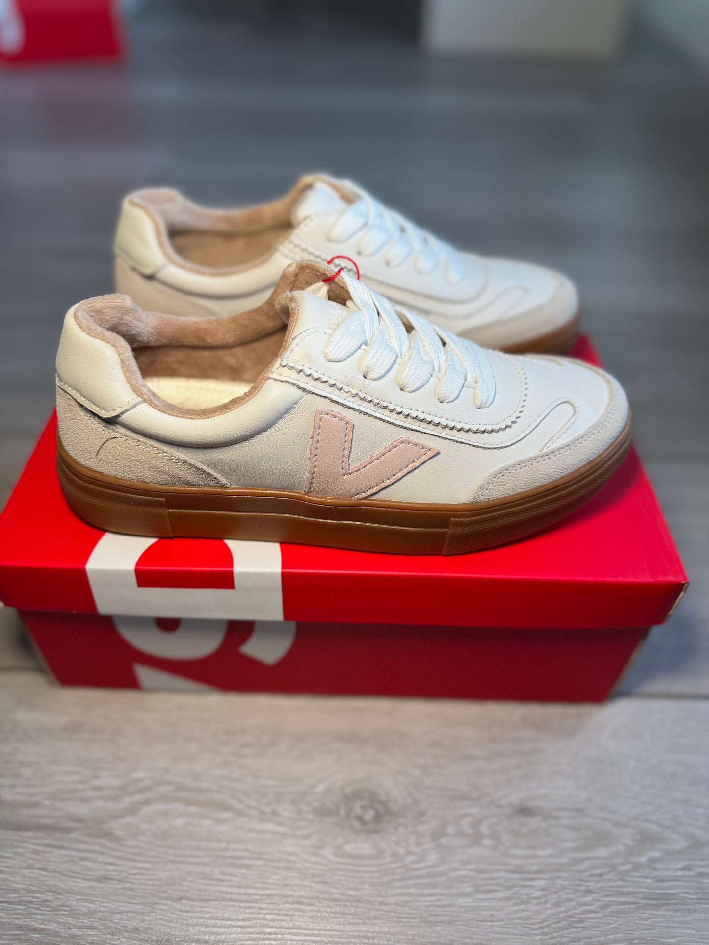 Drilleys Chalky Blush Trainer