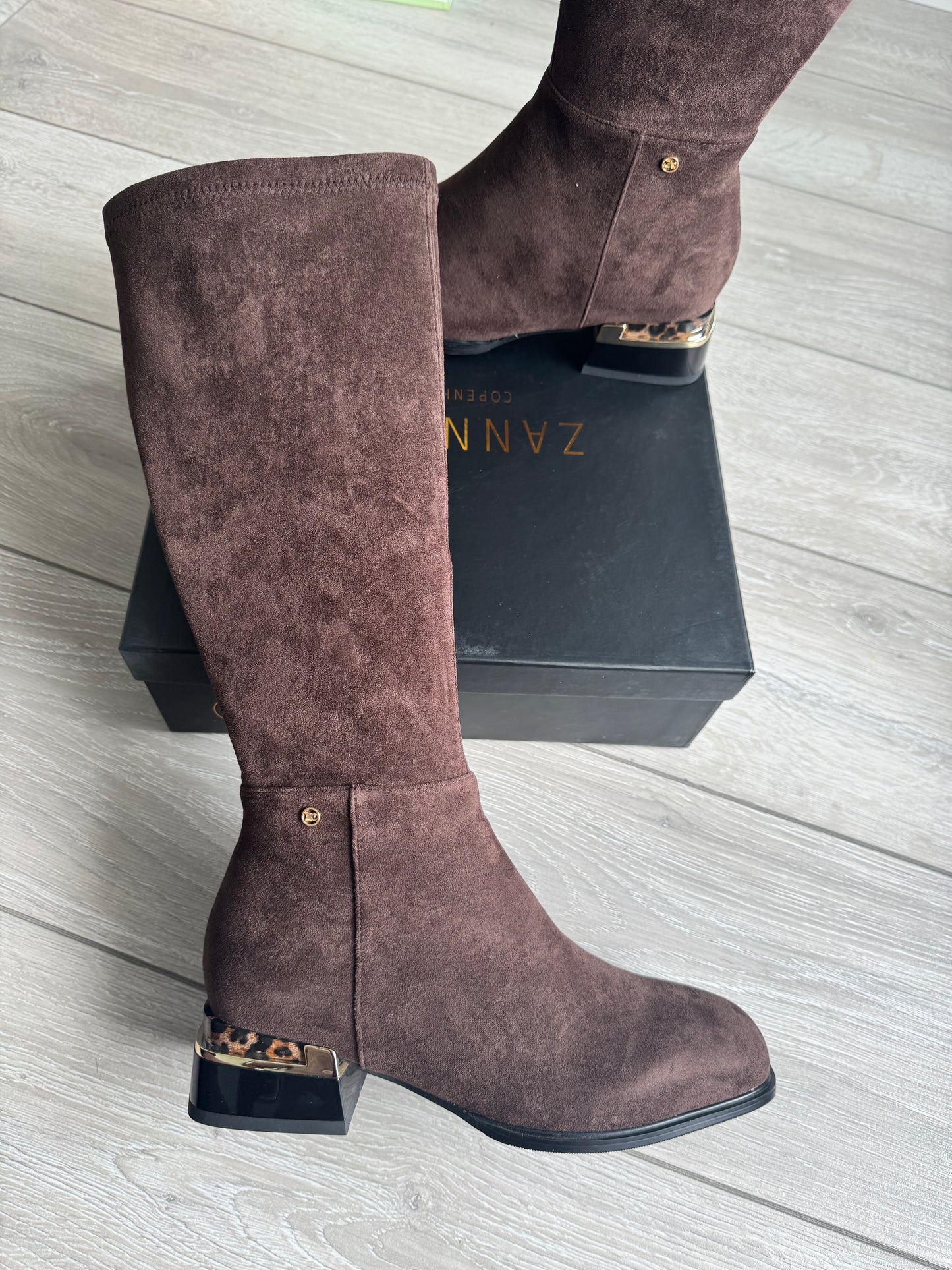 Zanni & Co Yangcun Choccy Long Boot