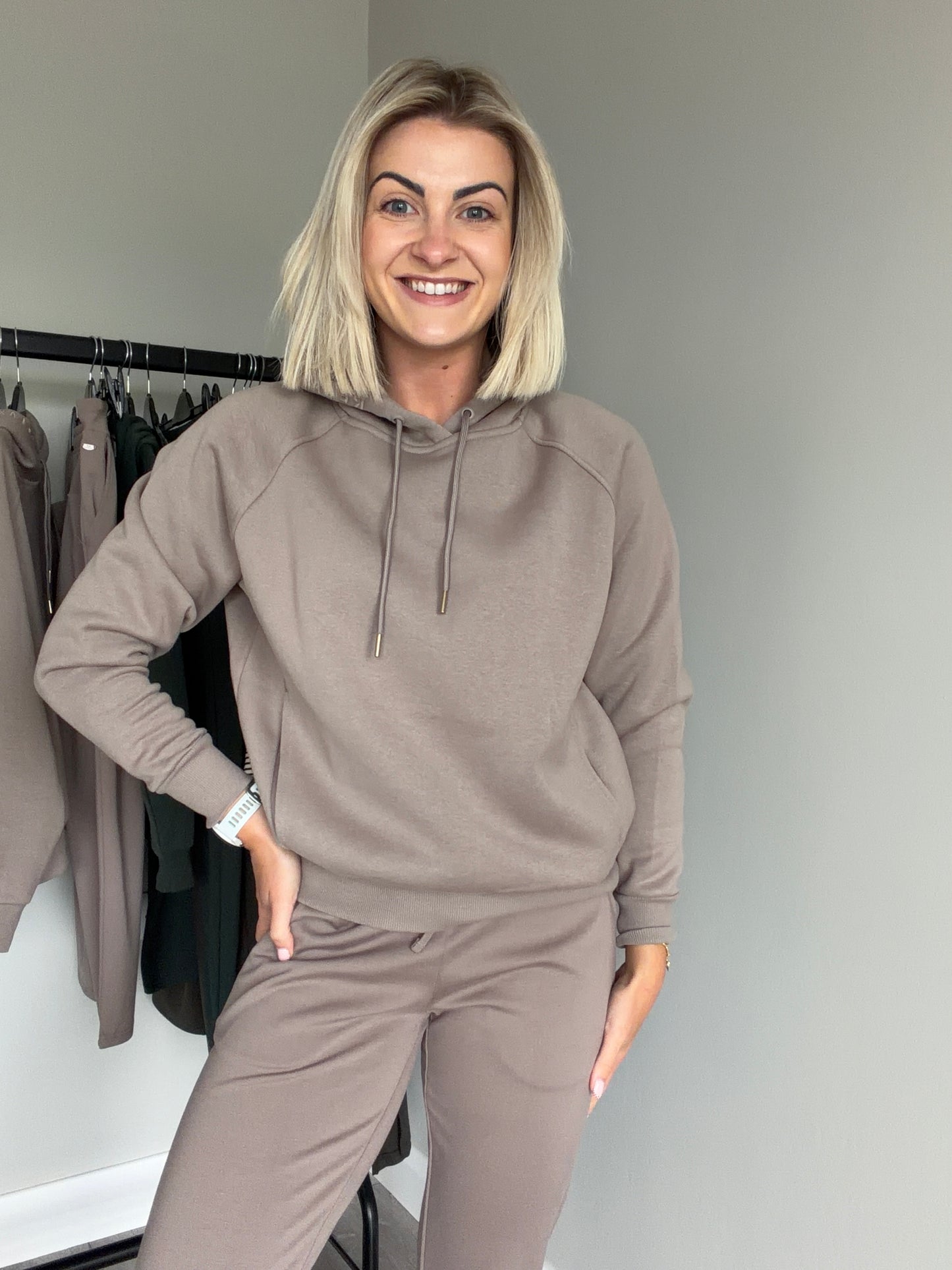 Relax & Renew Clio Taupe Hoody