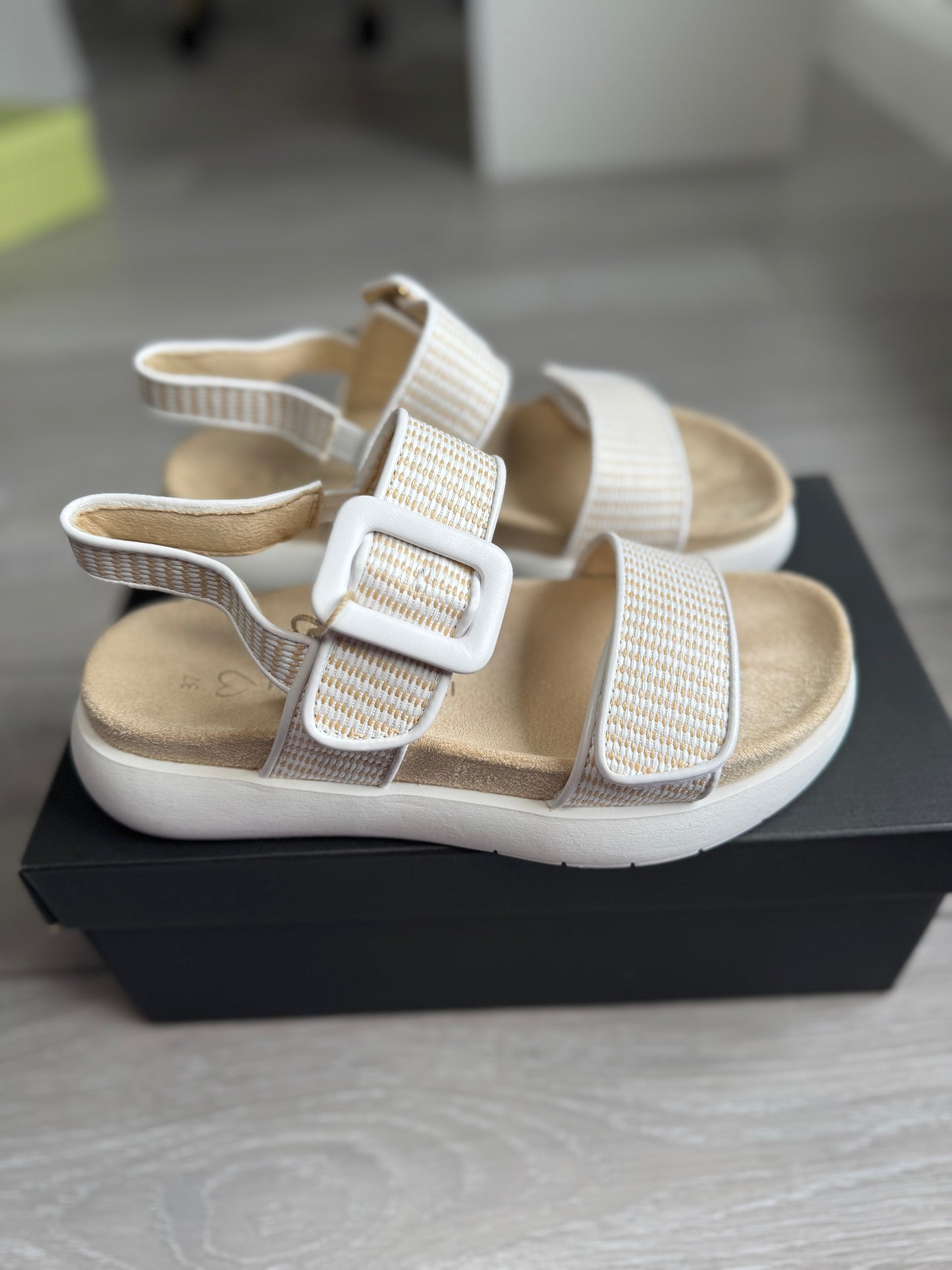 Marco Tozzi White Comb Sandal