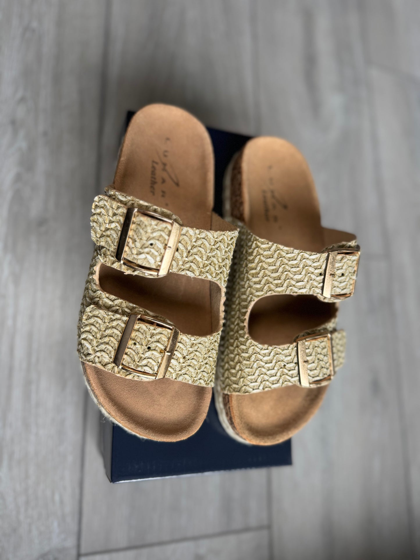Lunar Sundae Beige Slider