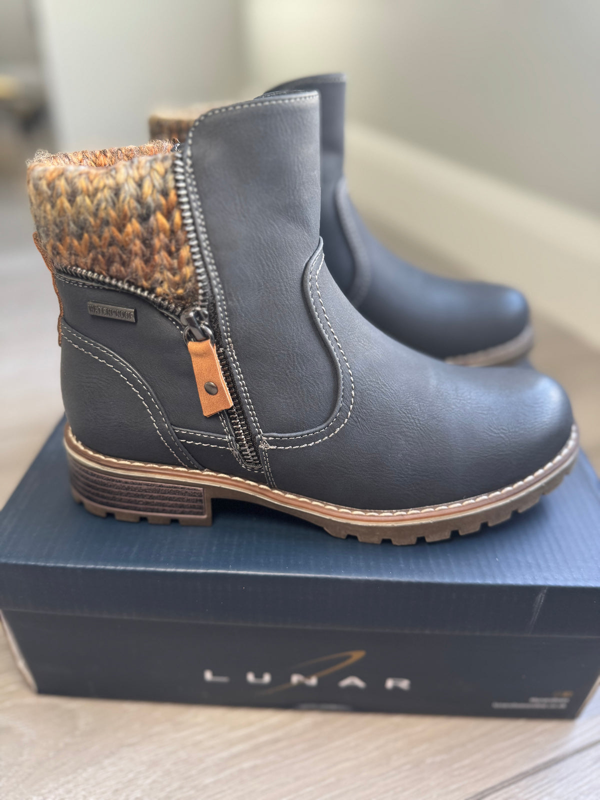 Lunar Breeze Navy Waterproof Boot