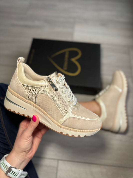 Marco Tozzi Cream Wedge Trainer