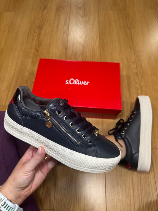 S.Oliver Navy Zip Trainer