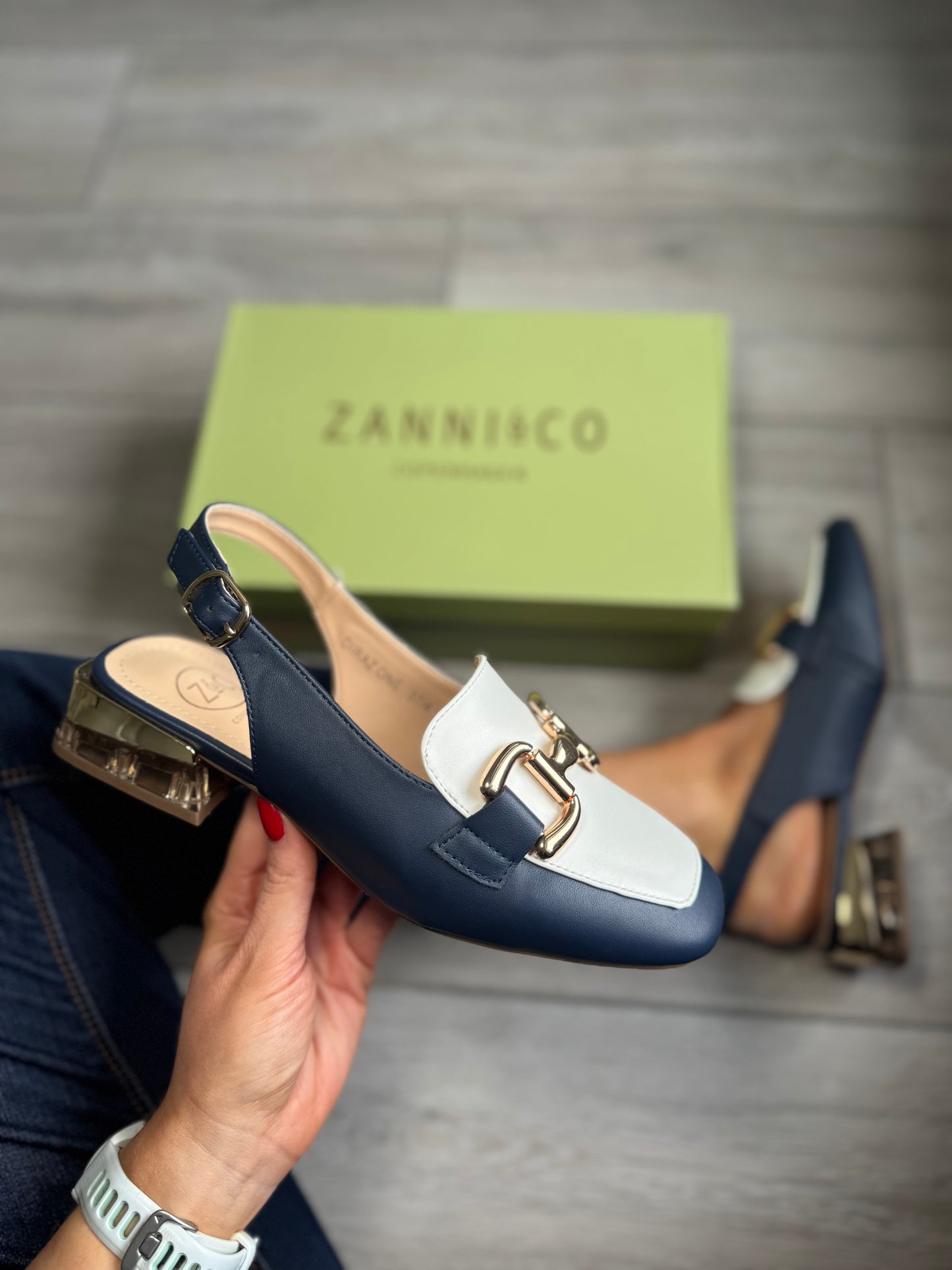 Zanni & Co Diraz Naval Gold Slingback
