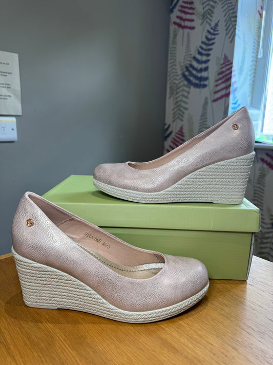 Zanni & Co Sila Delphi Shine Wedge