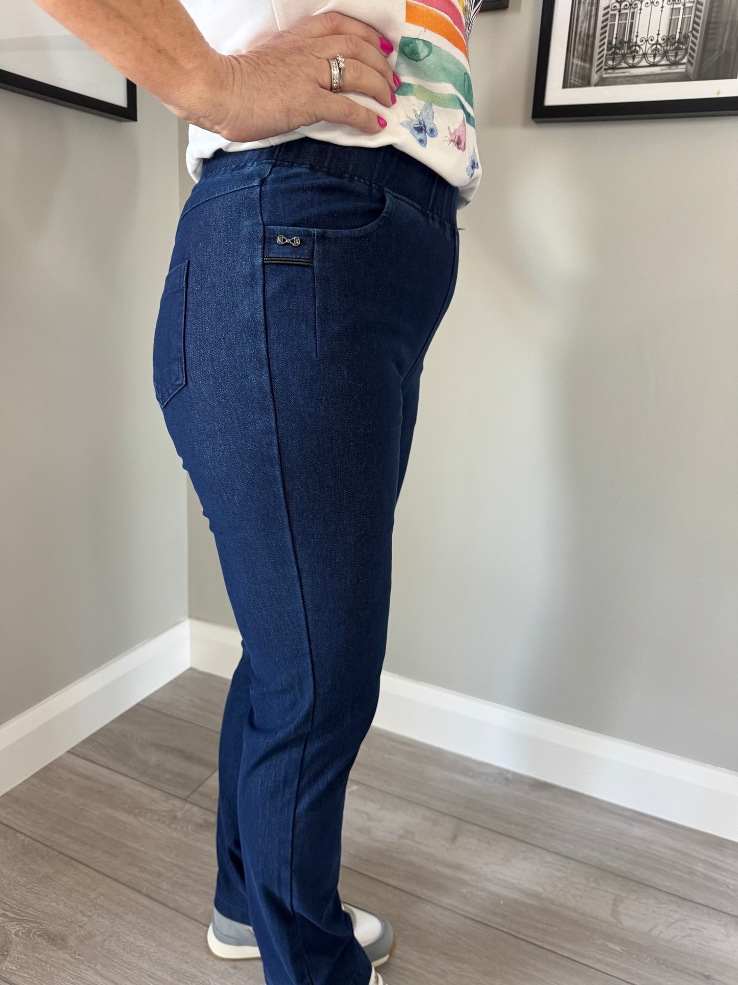 Claudia C Denim Pull On Trousers (29 Inch)