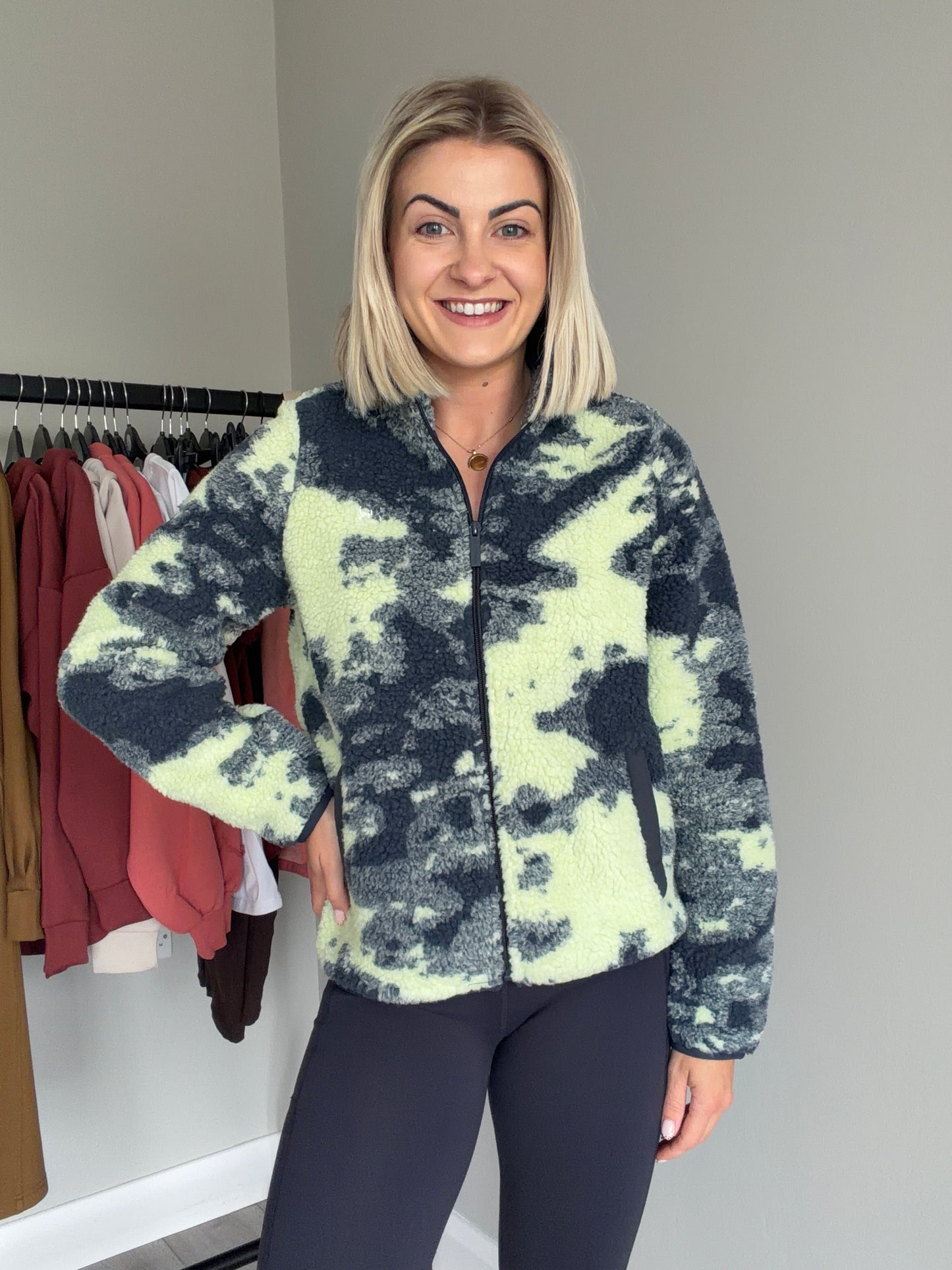 Relax & Renew Mila Multi Print Borg Zipper