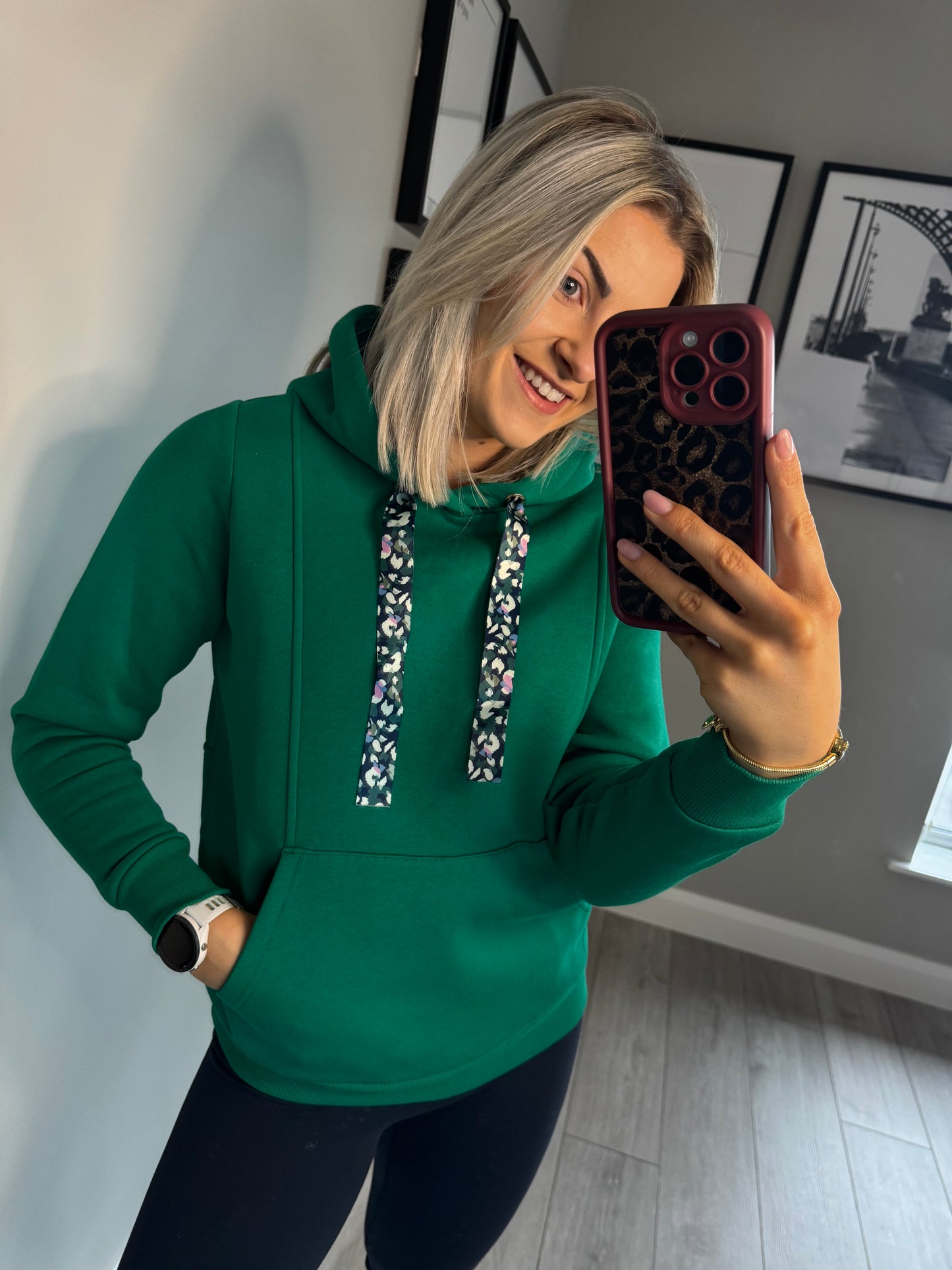 Relax & Renew Greta Green Hoody