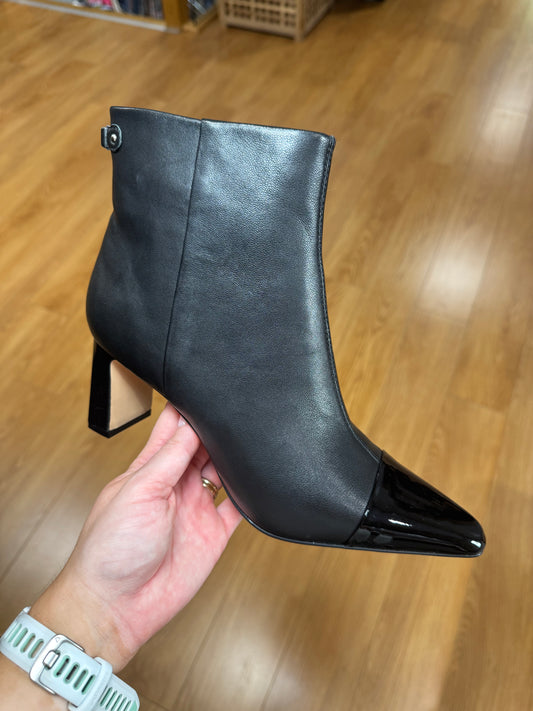 Lotus Danni Black Boot