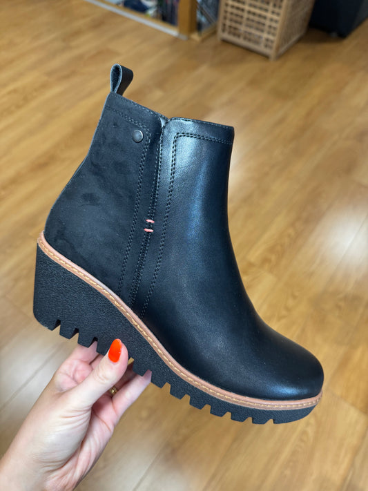 Lunar Pixie Black Wedge Boot