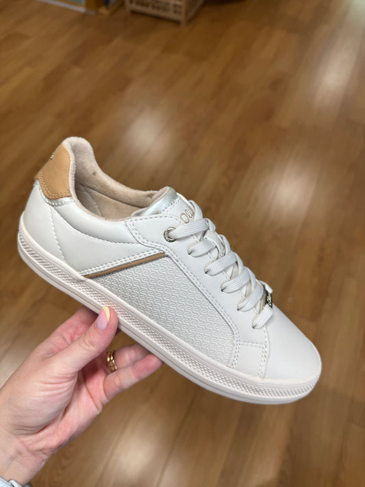 S.Oliver Cream Lace Up Trainer