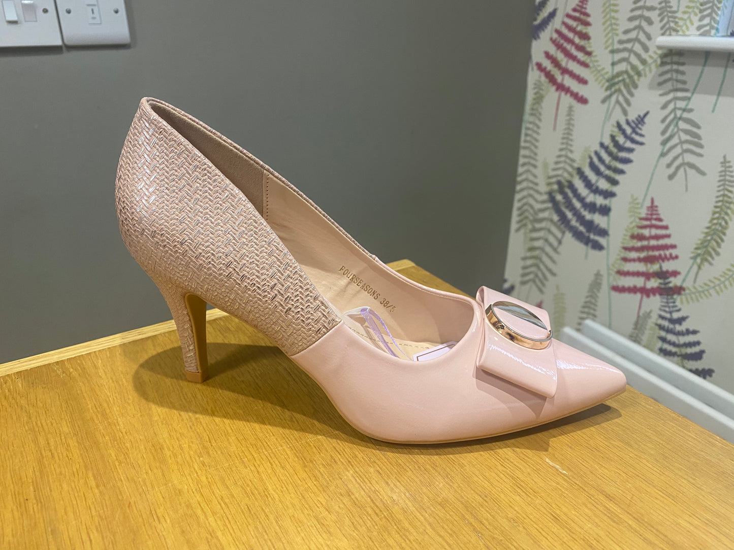 Sorento Four Seasons Pink Court Shoe