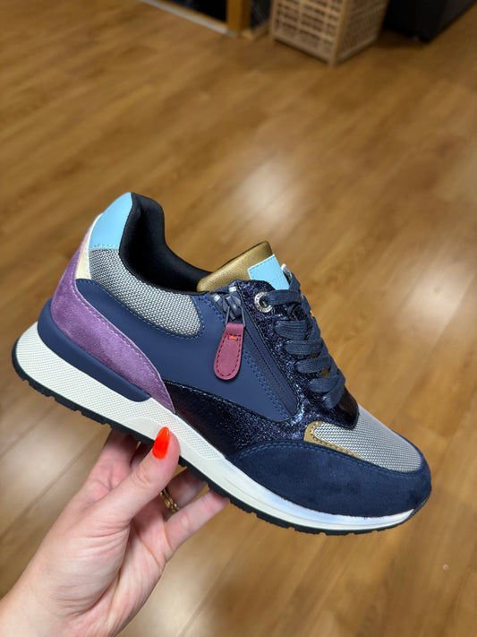 Refresh Navy Multi Zip Trainer