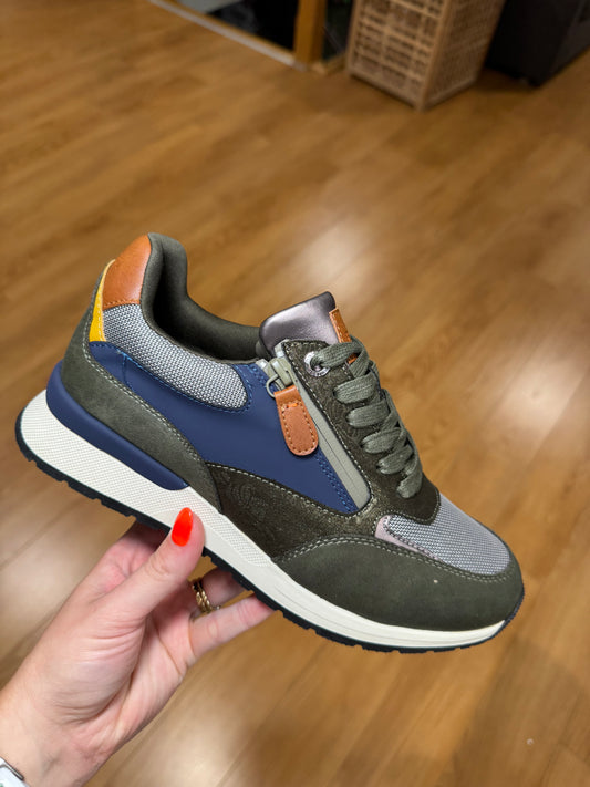 Refresh Khaki Multi Zip Trainer