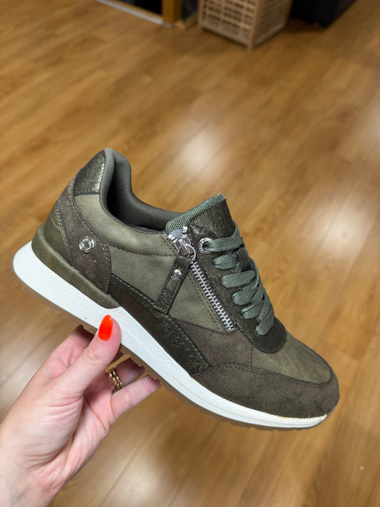 Refresh Khaki Zip Trainer