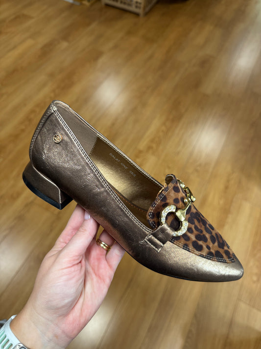 Zanni Dalat Gold Cheetah Loafer