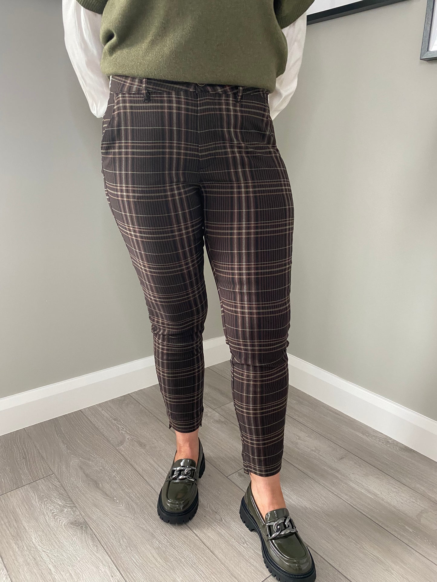 Freequent Brown Checked Trousers