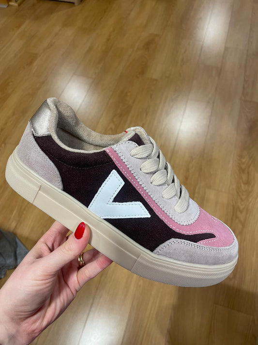 Drilleys Eighty Bloodied Trainer