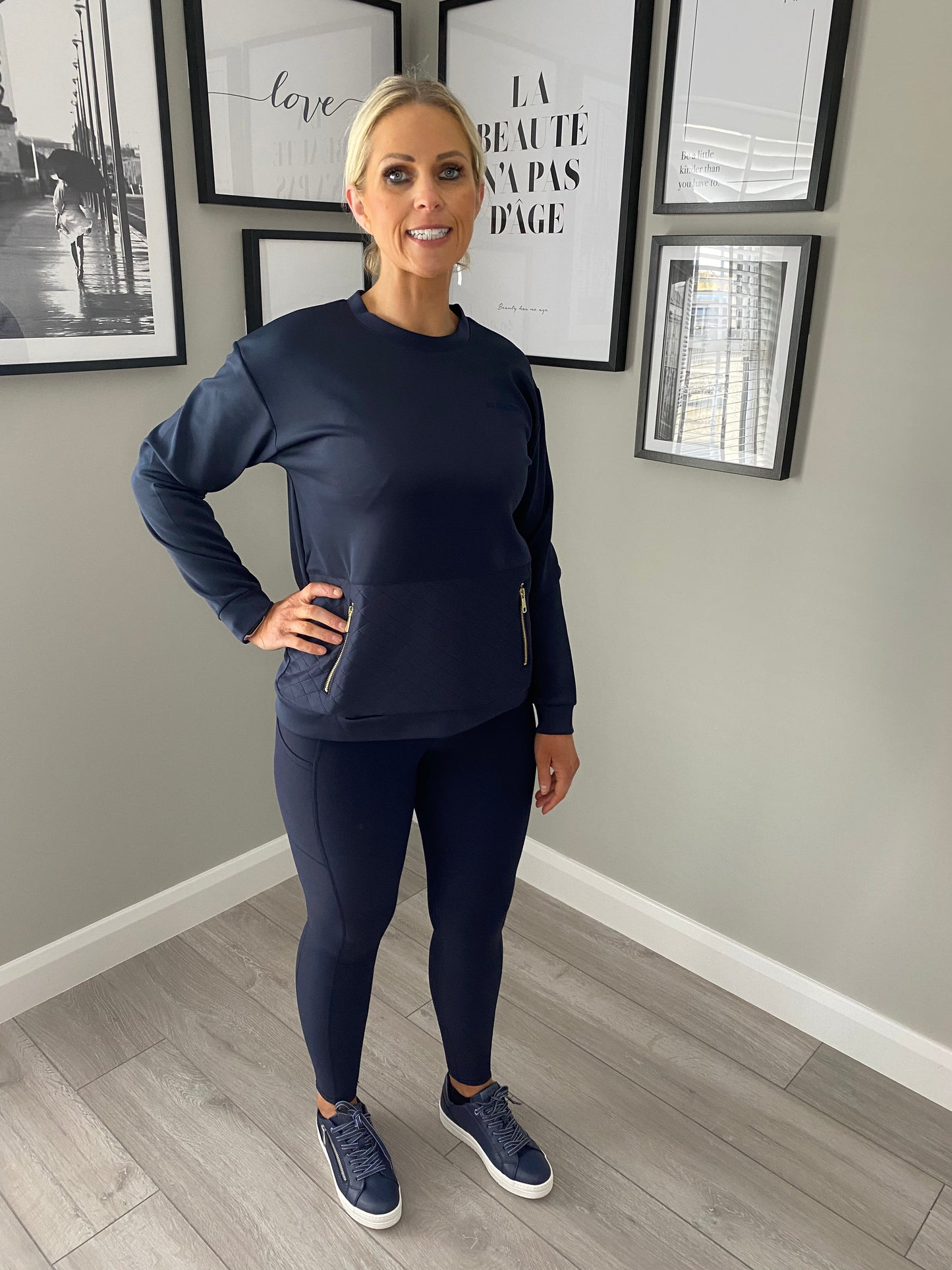 Relax & Renew Ramona Dark Navy Leggings